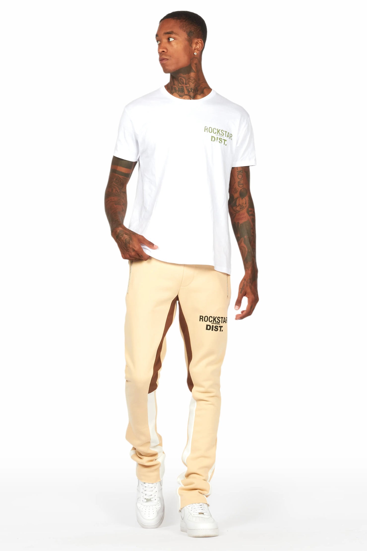 Lake White/Green Graphic T-Shirt