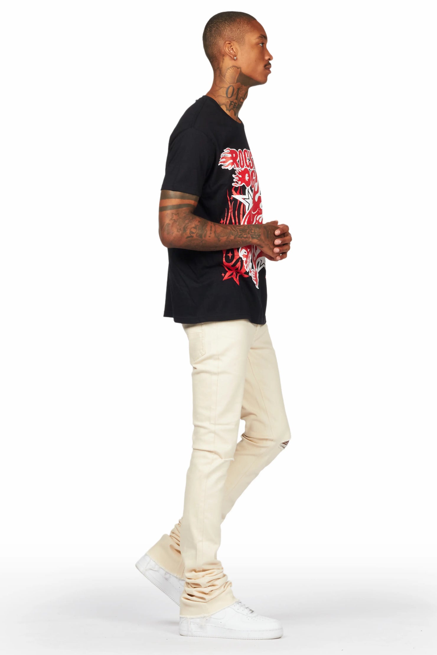 Smitty Black T-Shirt & Josiah Beige Super Stacked Flare Jean Bundle